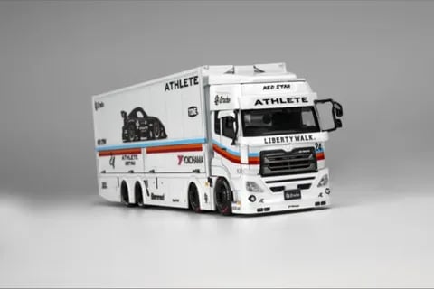 MotorHelix LB-TRUCKS UD Quon Cargo Truck "Athlete White" photo 3