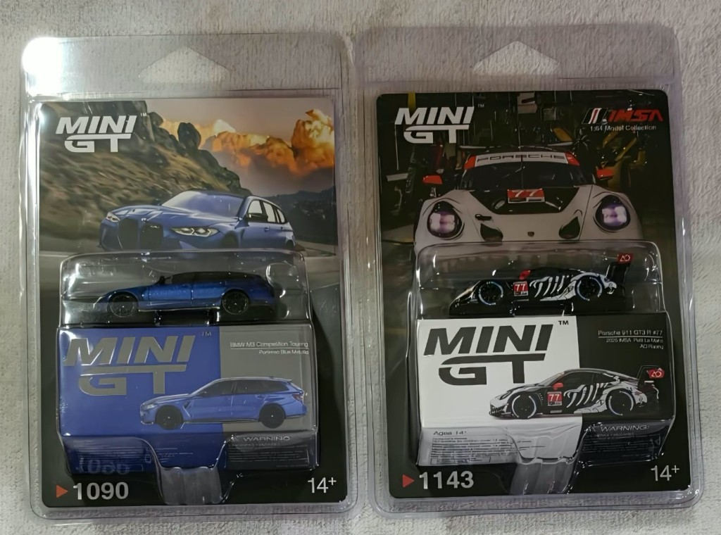 MINI GT Combo — BMW M3 Competition Touring + Porsche 911 GT3 R #77