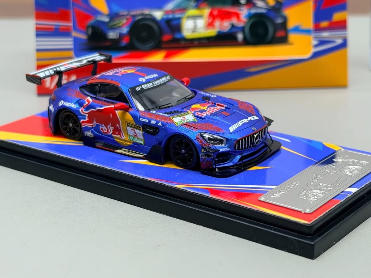 Rhino Model Mercedes-Benz AMG GTS #3 Max Verstappen Race Car Diecast Car Model photo 3