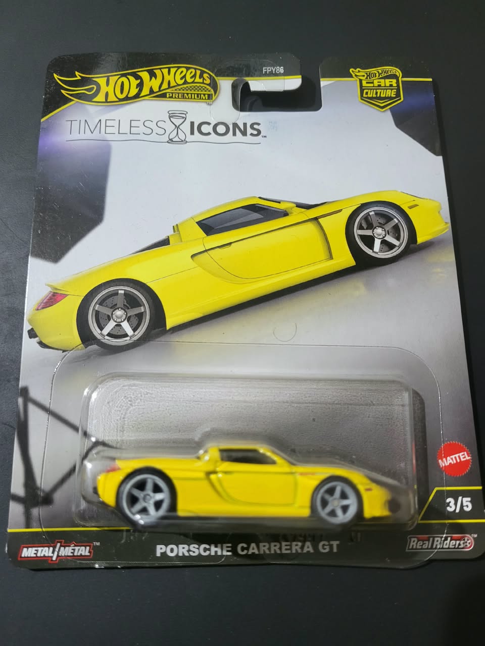 Hot Wheels Porsche Carrera GT